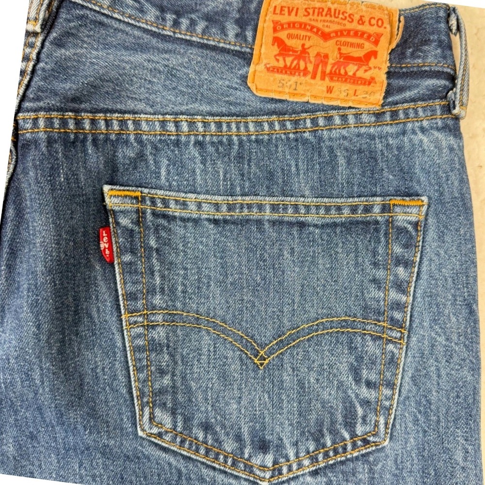 Levis 501 Original Fit Mens Blue Denim Jeans Button Fly 36x30 Medium Wash